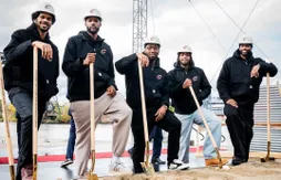 Les Cavaliers posent la première pierre de leur centre d’entraînement