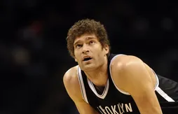 Brooklyn : Lionel Hollins veut garder Brook Lopez