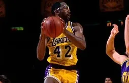 Portrait | James Worthy, Monsieur contre-attaque