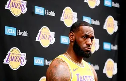 LeBron James prolonge aux Lakers jusqu’en 2025 !