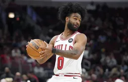 Coby White en impose à la mène