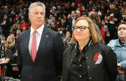 Mesures de crise chez les Blazers avec licenciements et réductions de salaires