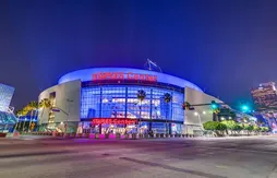 Les Lakers fêtent la dernière de “leur” Staples Center