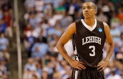 C.J. McCollum monte à la station Lehigh