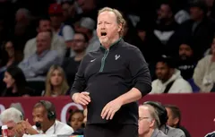 Coaches du mois | Mike Budenholzer logiquement mis à l’honneur, avec Mike Brown