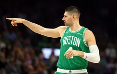 Environ un mois d’absence pour Nikola Vucevic