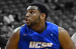 La coqueluche Alan Williams devrait rester à Phoenix