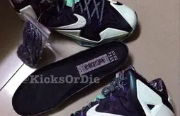 Nike : un coloris “glow in the dark” pour la LeBron XI