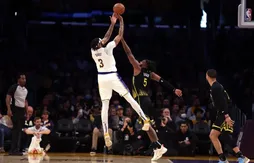 Malgré le retour de Stephen Curry, les Lakers arrachent un précieux succès face aux Warriors