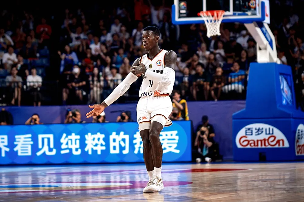 Dennis Schröder et l'Allemagne dominent largement la Slovénie