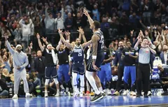 Les 3-points de Spencer Dinwiddie et PJ Washington renversent les Grizzlies