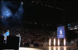 Les images de la cérémonie de retrait du maillot de Tony Parker !