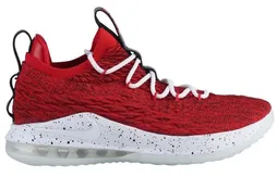 La LeBron 15 verra rouge dans quelques jours