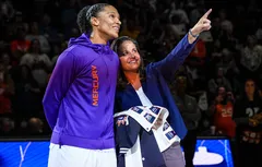 Le numéro 25 d’Alyssa Thomas retiré par le Sun