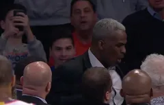 [replay] Embrouille entre James Dolan et Charles Oakley au Madison Square Garden !