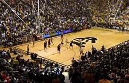 Pour pouvoir voir Andrew Wiggins, les étudiants de Colorado sont obligés d’aller voir un match des filles