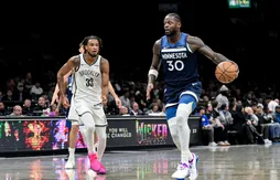 En triple-double, Julius Randle enfonce un peu plus les Nets