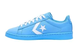 Shai Gilgeous-Alexander sort un pack chez Converse