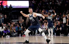 Luka Doncic se moque de Vlade Divac en plein match !