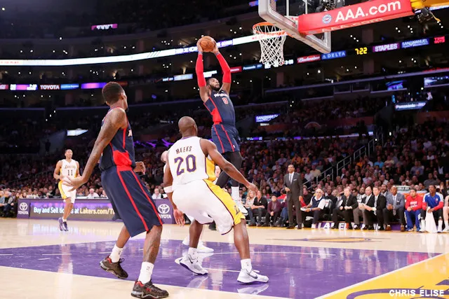 NBA: NOV 17 Pistons at Lakers