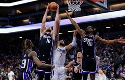 Les Kings se relancent en giflant les Clippers