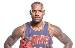 Nike : LeBron James se montre officiellement avec la LeBron 13