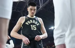 Zach Edey se présente à la Draft 2024