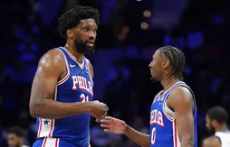 Joel Embiid remercie ses coéquipiers de tenir la baraque
