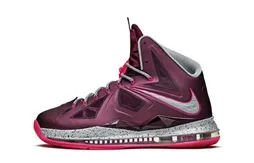Nike : la LeBron X arbore les bijoux de la couronne