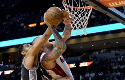 San Antonio célèbre le 1000e match de Tony Parker par une victoire