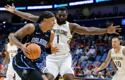 Zion Williamson brille, Wendell Carter Jr grimace