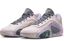 Un coloris “Sidewalk Chalk” pour la Jordan Tatum 2