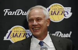 Mitch Kupchak devrait rebondir aux Hornets