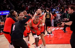 Les Rockets désarçonnent les Cavs dans une folle fin de match