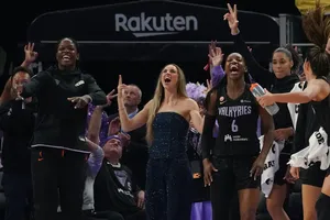 Portées par Gabby Williams, les Valkyries se qualifient en playoffs