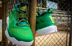 adidas : la Lillard 2 enfile les couleurs des Oakland A’s