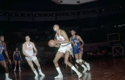 Le 11 avril 1967, Philadelphie élimine Boston, huit fois champion NBA en titre