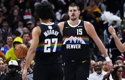 Dans un match complètement fou, les Nuggets d’un monstrueux Nikola Jokic viennent à bout des Wolves