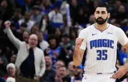 Goga Bitadze reste au Magic