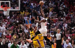 Le Heat punit des Lakers beaucoup trop dispendieux avec le ballon