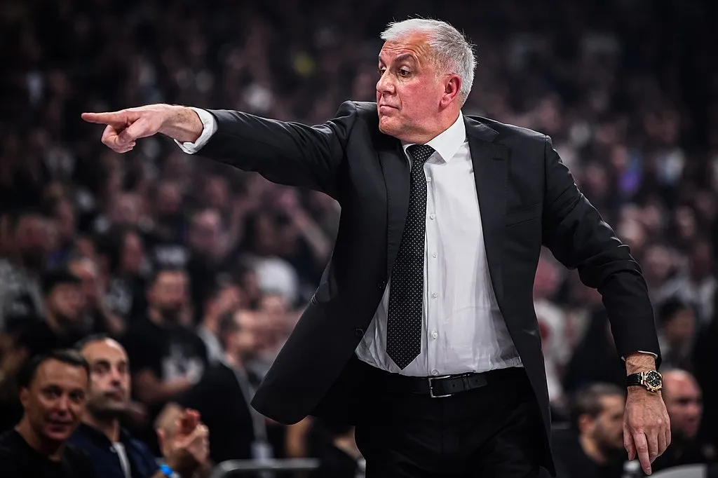 pistons - Zeljko Obradovic