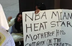 L’ex de Dwyane Wade fait scandale dans les rues de Chicago