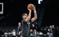 La première signature de la « free agency » pour Ousmane Dieng