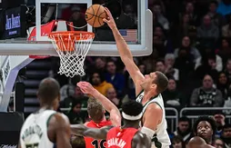 Brook Lopez une nouvelle fois sauveur des Bucks