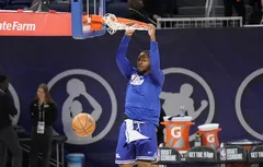 Rick Carlisle imagine Bronny James être drafté plus haut que prévu