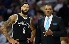 Lionel Hollins trouve les critiques sur Deron Williams « totalement injustes »