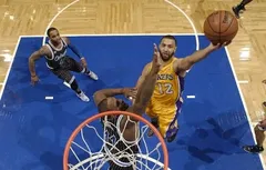LA Lakers : quel meneur de jeu pour terminer la saison ?