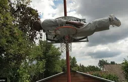 Concours de planking : près de 1 000 inscrits