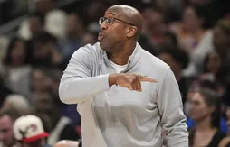 Mike Brown toujours pas convaincu par un changement de cinq majeur