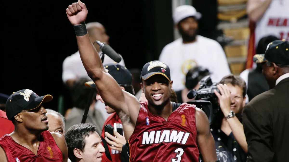 Le 20 juin 2006, Dwyane Wade boucle son chef-d'oeuvre à Dallas